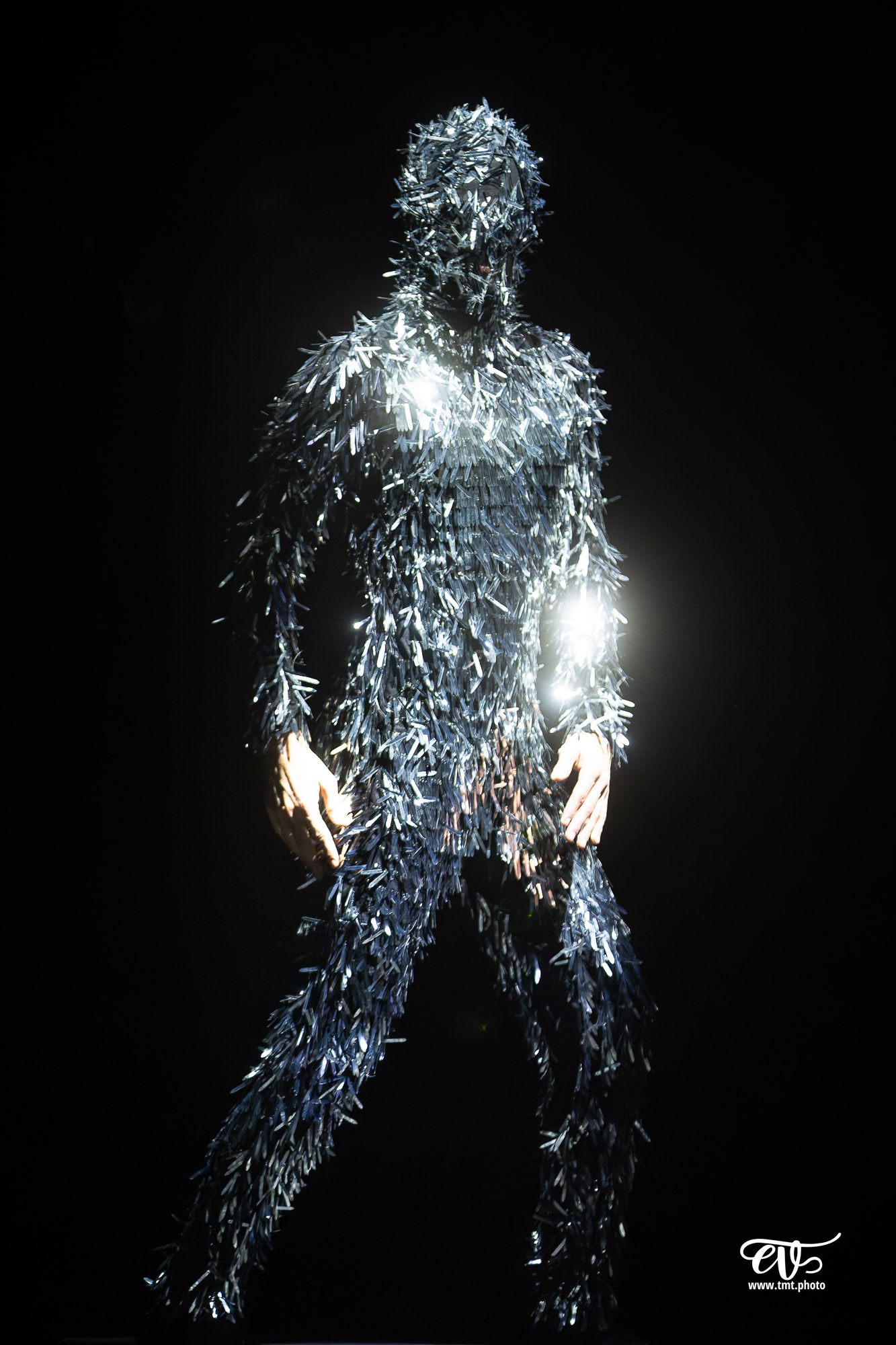 A4 (COMME LA FEUILLE) CIE CHICOS MAMBO